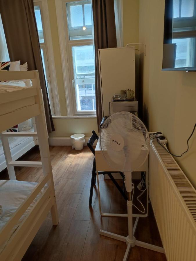 Room At 264 London Eksteriør bilde